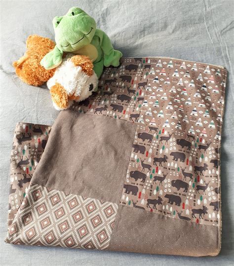 Diy Patchwork Baby Blanket 2 Hour Sewing Project Sewing Baby Clothes