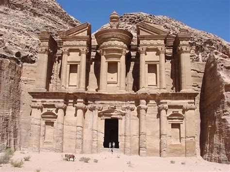 Petra Una De Las 7 Maravillas Del Mundo