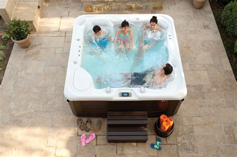 Four Hot Tub Brands That Are Perfect For Families Ihtspas Hot Tubs