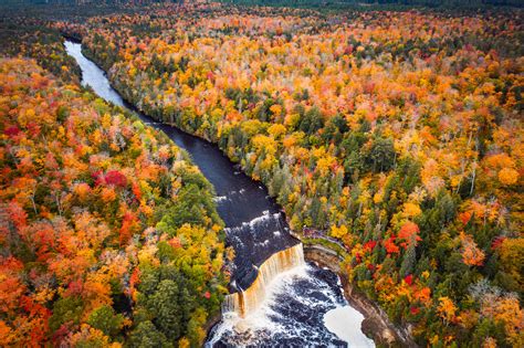 10 Best Places To See Fall Colors In The Usa In 2023