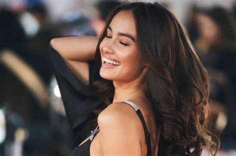 First Filipina Vs Model Kelsey Merritt Walks On Victoria’s Secret Fashion Show Showbiz Chika