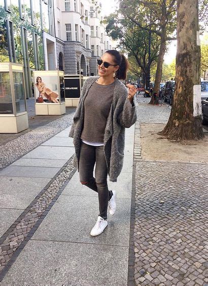 Esther in ihrer instagram story (i.redd.it). 8 besten esther sedlaczek Bilder auf Pinterest | Replay ...