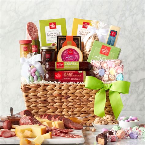 Deluxe Spring Snacks T Basket