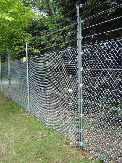 Jul 22, 2021 · fasten your monofilament wire along the top of the fence. Electric Fencing - Gate Automation LTD