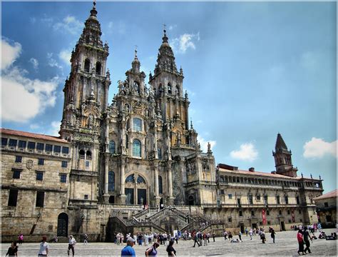Apartments, vacation homes, villas, hotels, cottages Te esperamos en FIEP Santiago de Compostela - Universidad ...
