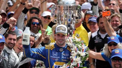 2016 the 100th running of the indianapolis 500. 【インディ500】決勝速報：佐藤琢磨優勝! 日本人初の快挙 ...