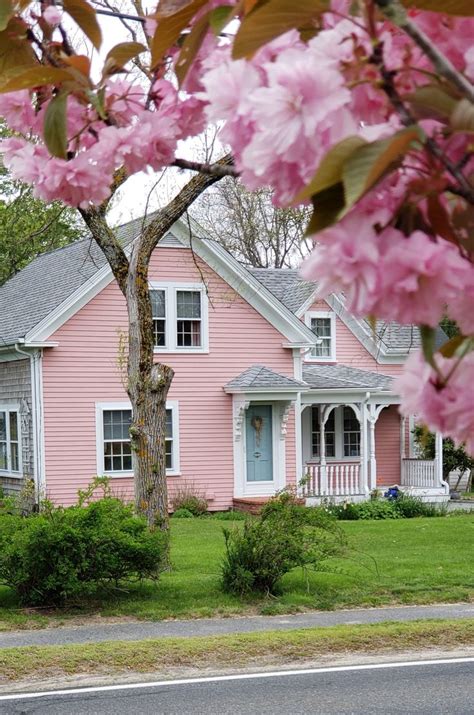 Pretty In Pink Farmhouse Cottage Pink Houses Cottages And Bungalows