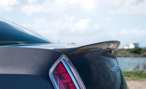 2013 Chrysler 300s Rear Spoiler Performancedrive