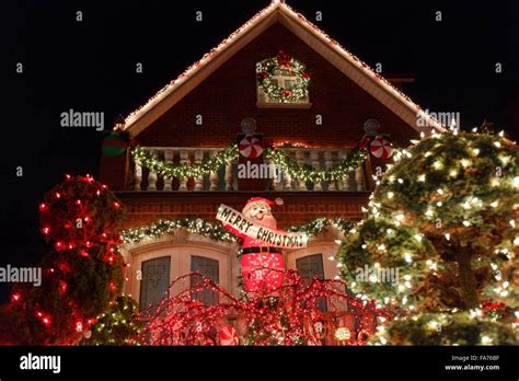 Extravagant christmas lights hi-res stock photography and images - Alamy