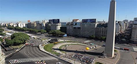 The ibis buenos aires obelisco hotel is located 37 minutes from ministro pistarini international airport (ezeiza), 21 minutes from aeroparque jorge newbery and 13 minutes from the bus terminal. Obelisco de Buenos Aires recupera su punta tras ...