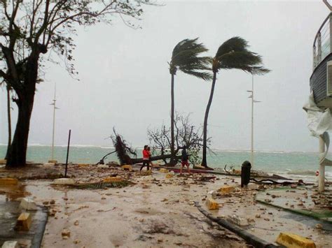 Hurricane Maria Slams Dominica Now Menaces Puerto Rico