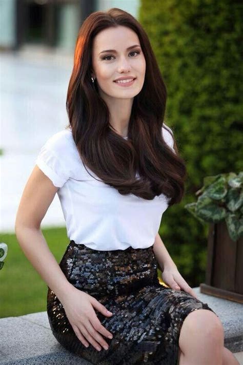 fahriye evcen turkish women beautiful long hair styles beauty girl