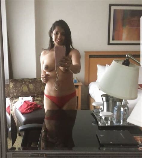 Iman Vellani Nude Leaked Selfie Photos The Fappening