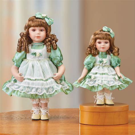 Big And Little Sister Porcelain Dolls Set Of 2 Collections Etc