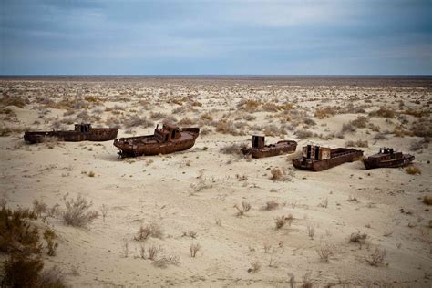 Worlds 4th Largest Lake Is Now 90 Dried Up Pics And Video