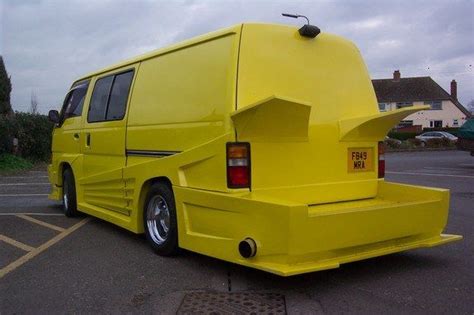 Pimped Out 1989 Nissan Van That Looks Straight Out Of A Transformers