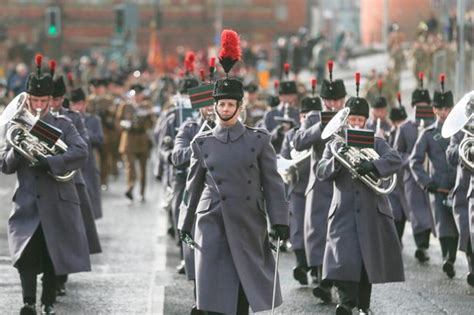 Why Hundreds Of Soldiers Were Marching Through Bristol Today Bristol Live