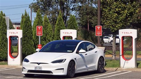 Tesla Richiama 11 Mln Di Auto Negli Usa Per Problemi Ai Finestrini Il