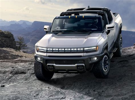 The street version began as the hummer h1, produced by am general and sold in small numbers. GMC unveils Version 1 of electrified Hummer pickup truck ...