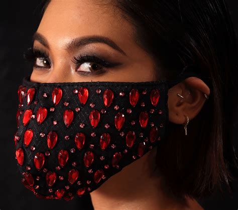 Designer Introduces Handcrafted And Lipstick Friendly Face Masks