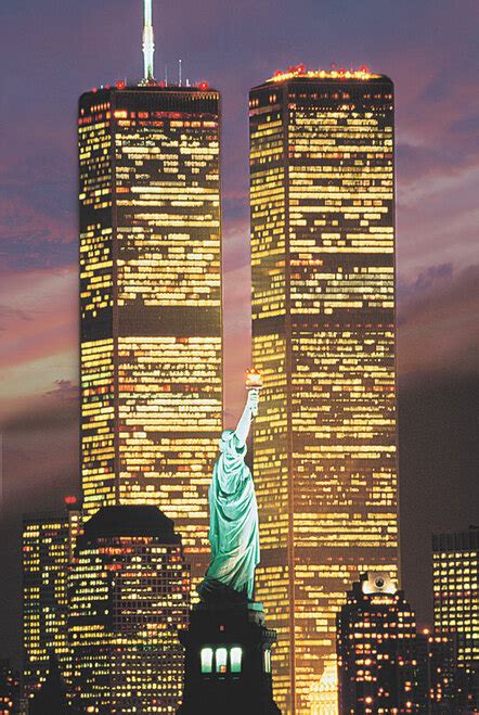World Trade Center 1000pc Glow In The Dark Jigsaw Puzzle