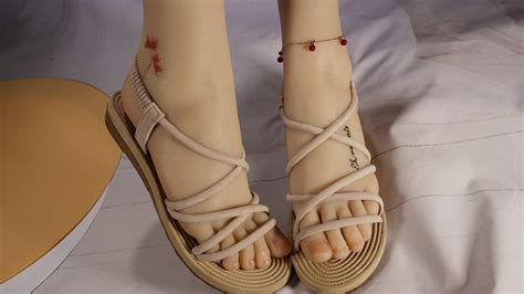 Knowu One Left Or Right Lifelike Silicone Female Legs Feet Mannequin