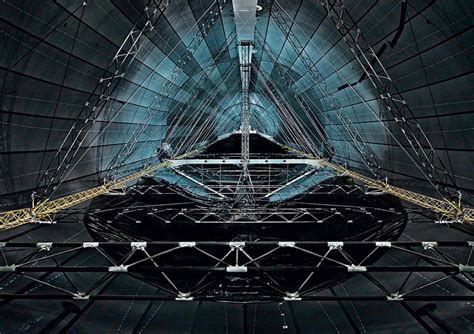 Éru stavania týchto vzdušných korábov výrazne ovplyvnil nemecký konštruktér ferdinand von zeppelin. Největší komerční vzducholoď světa míří do Prahy | Všechny ...