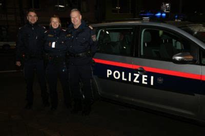 Allenfalls bei lauter musik im rahmen einer party oder ähnlich hat die polizei möglichkeiten des eingreifens. Anleitung programmierung: Polizei bei lärmbelästigung