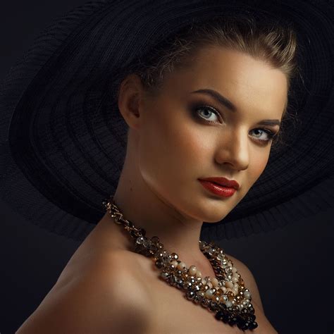 By Сергей Сорокин On 500px Female Portraits Beauty Art Portrait