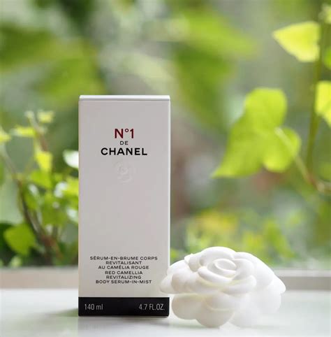 No1 De CHANEL Red Camellia Revitalizing Body Serum In Mist British
