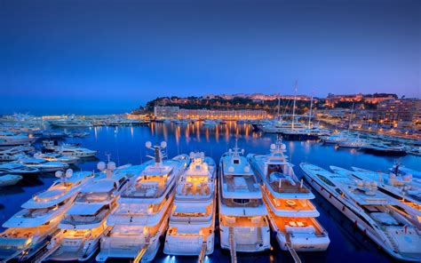 Top Marinas For Yacht Charter