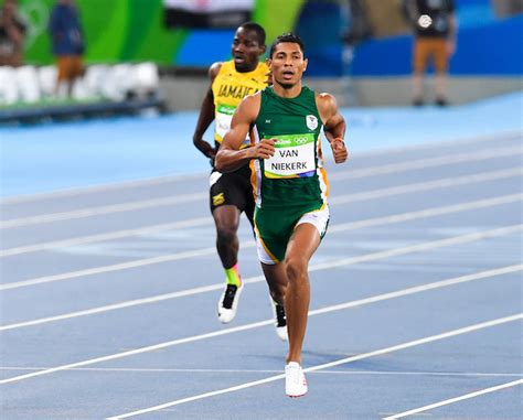 Van Niekerk smashes 400m World Record to claim Olympic title