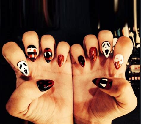 Demi Lovatos Halloween Manicure — New Mani To Celebrate The Holiday