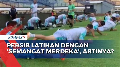 Pelatih Persib Bandung Yaya Sunarya Gelar Latihan Evaluasi Di HUT Ke