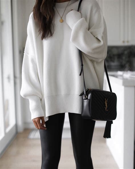 Oversized Sweater Outfits With Leggings Oversized Sweater Outfit