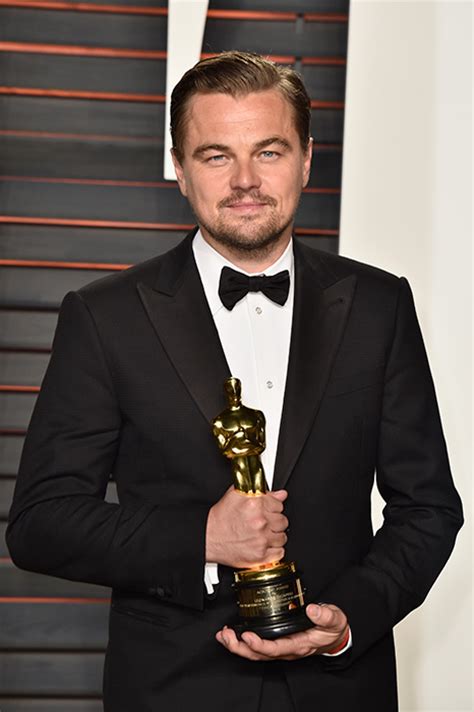 Leonardo Dicaprio Is Giving Back An Oscar As Part Of An