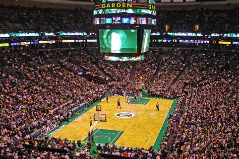 Steps from the td garden sports and entertainment arena and just a block from the cobblestone streets of boston's historic north end, you'll find hotel indigo boston garden. Boston TD Garden Visitor Information Guide
