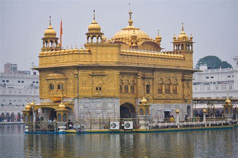 Experience The Spiritual Grandeur Of Golden Temple A Must Visit