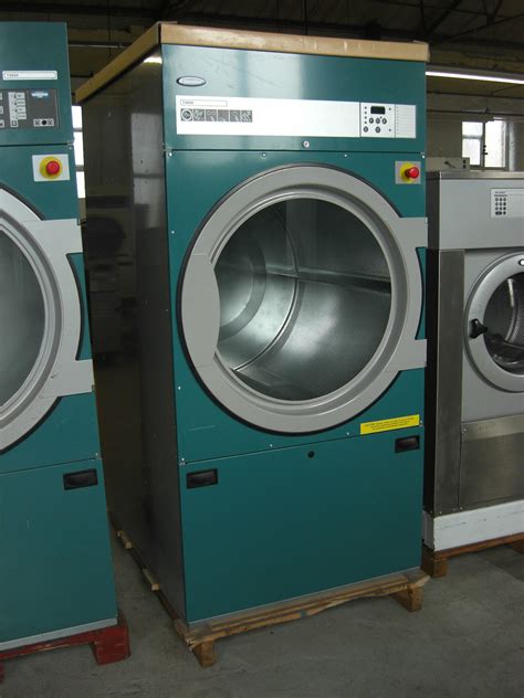 Commercial Industrial Electric Dryers Electrolux Ipso Commercial