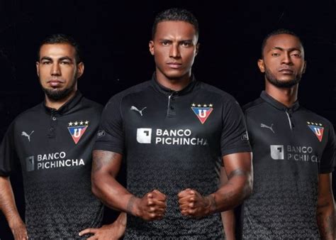 Liga deportiva universitaria de quito se encuentra de fiesta ya que hoy se realizó la presentación de la nueva camiseta. Tercera camiseta Puma de la Liga de Quito 2020