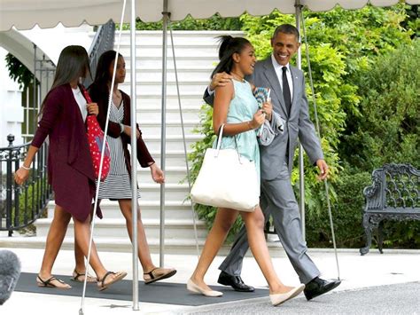 Dad In Chief Us Prez Obama Takes Daughters For Nightout In Nyc World