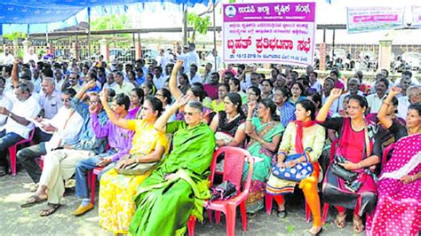 Mangalore Today Latest Main News Of Mangalore Udupi Page Udupi Farmers Demand Loan Waiver