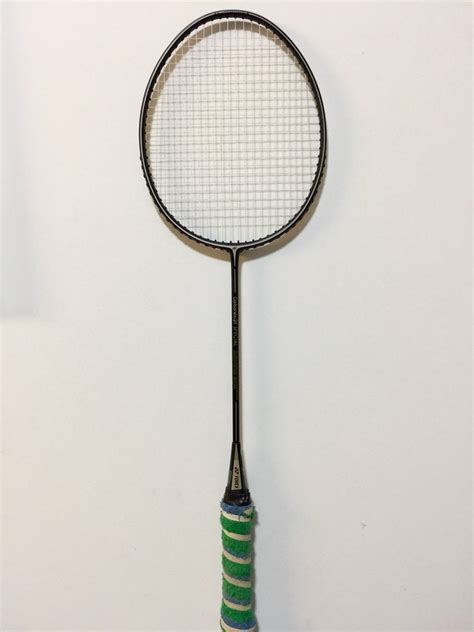 For players who seek a solid feel from the strings at impact. Yonex Carbonex 21 Special, Sports, Sports & Games ...