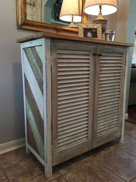 Mar 26, 2021 · 30 tips for styling your entryway table. Shoe storage console made from reclaimed wood. | Shoe ...