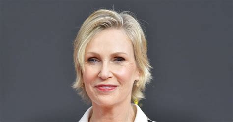 Who Was Jane Lynch S Wife A Look At Who The Weakest Link Host Is Dating Now Meaww