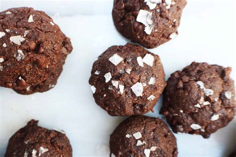 Double Chocolate Cookies With Sea Salt The Toasted Pine Nut