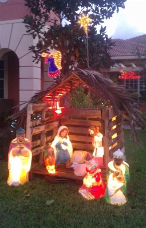 Outdoor christmas decorations manger scene. Outdoor crèche | Christmas yard decorations, Outdoor ...