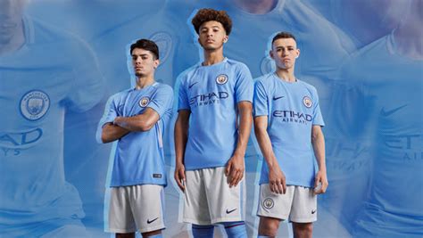 Jadon sancho is set to become manchester united's first signing of the summer, after the old trafford outfit agreed a £72.9 million fee with borussia dortmund for the england international, but how will the attacker fit into the team and what is his best position? 50 Years On, Nike Reinvents a Classic For Manchester City ...