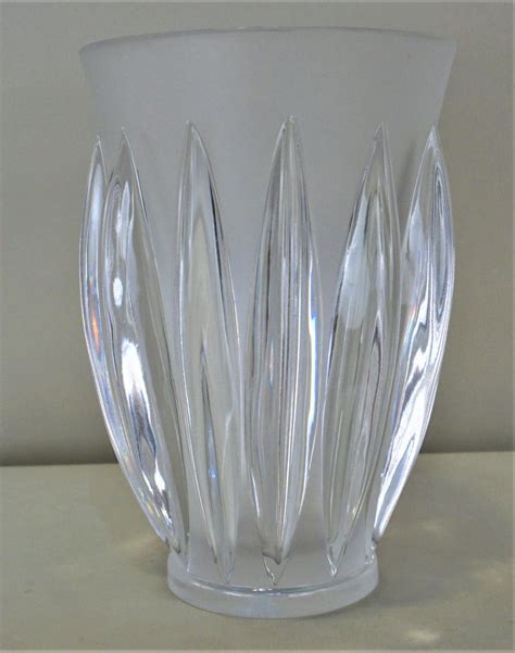Lalique Crystal Vase At 1stdibs