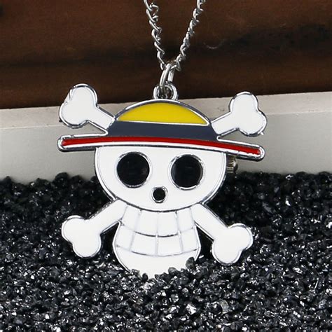 2017 Hot Cool One Piece Anime Necklace Pocket Watch Clock Cosplay Skull